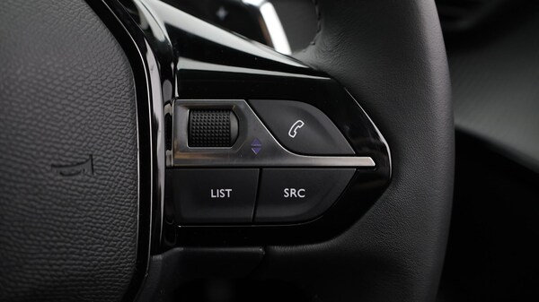 Used Peugeot 208 2022 for sale - 76083996: Photo 24