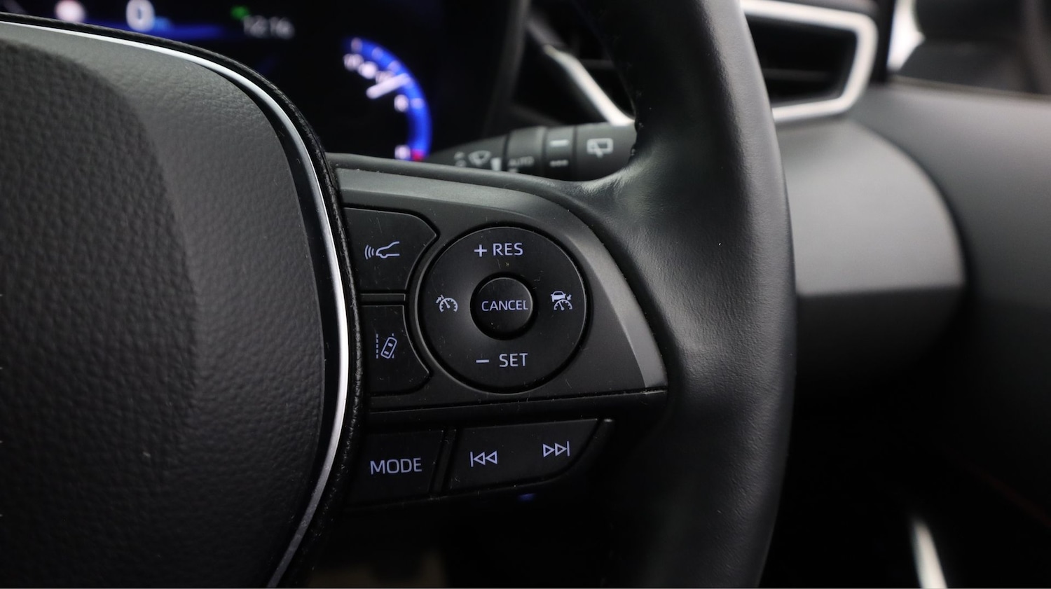 Used Toyota Corolla 2020 for sale - 77690946: Photo 24