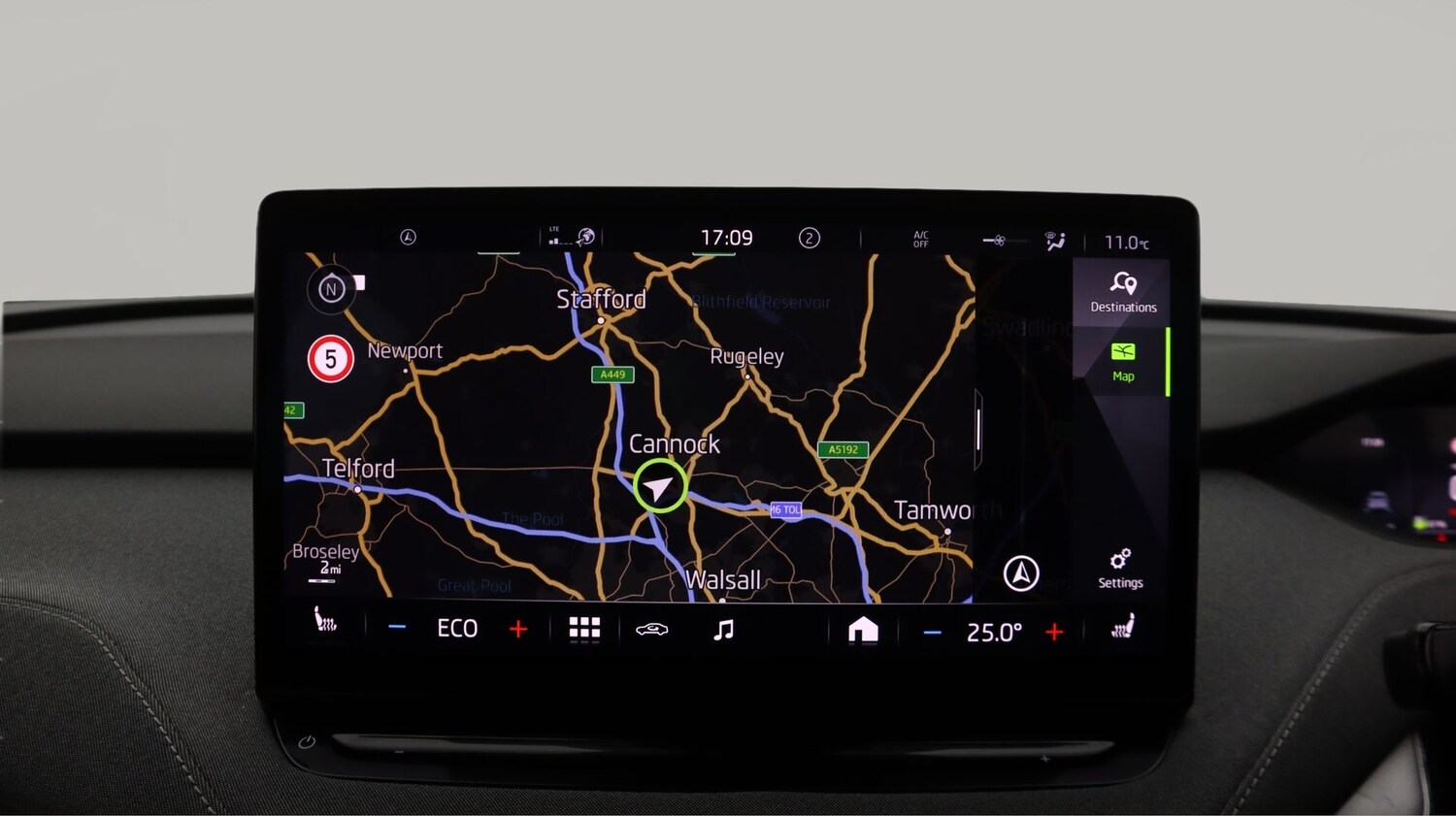 Used Skoda Enyaq 2023 for sale - 77716275: Photo 11