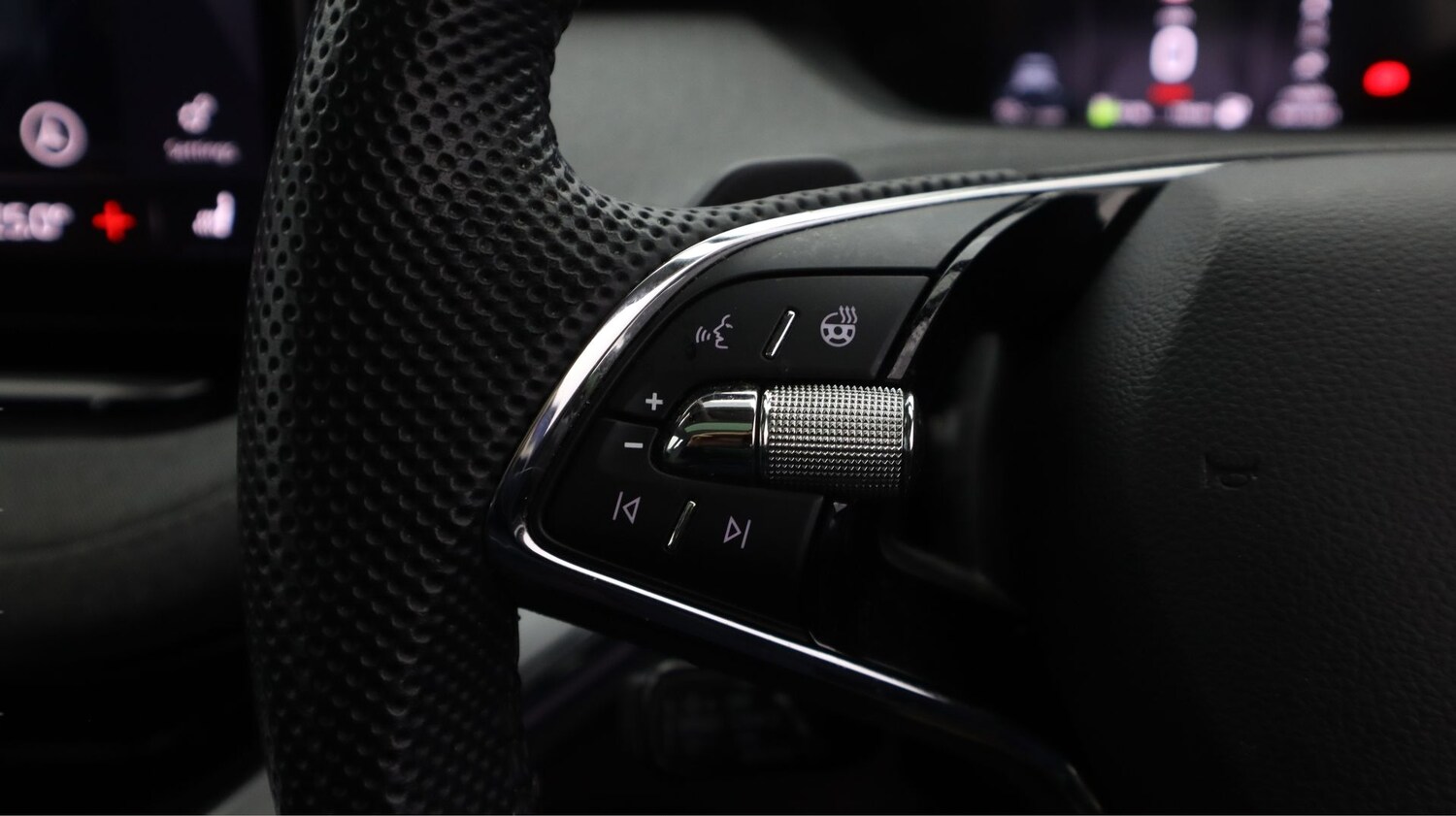 Used Skoda Enyaq 2023 for sale - 77716275: Photo 23