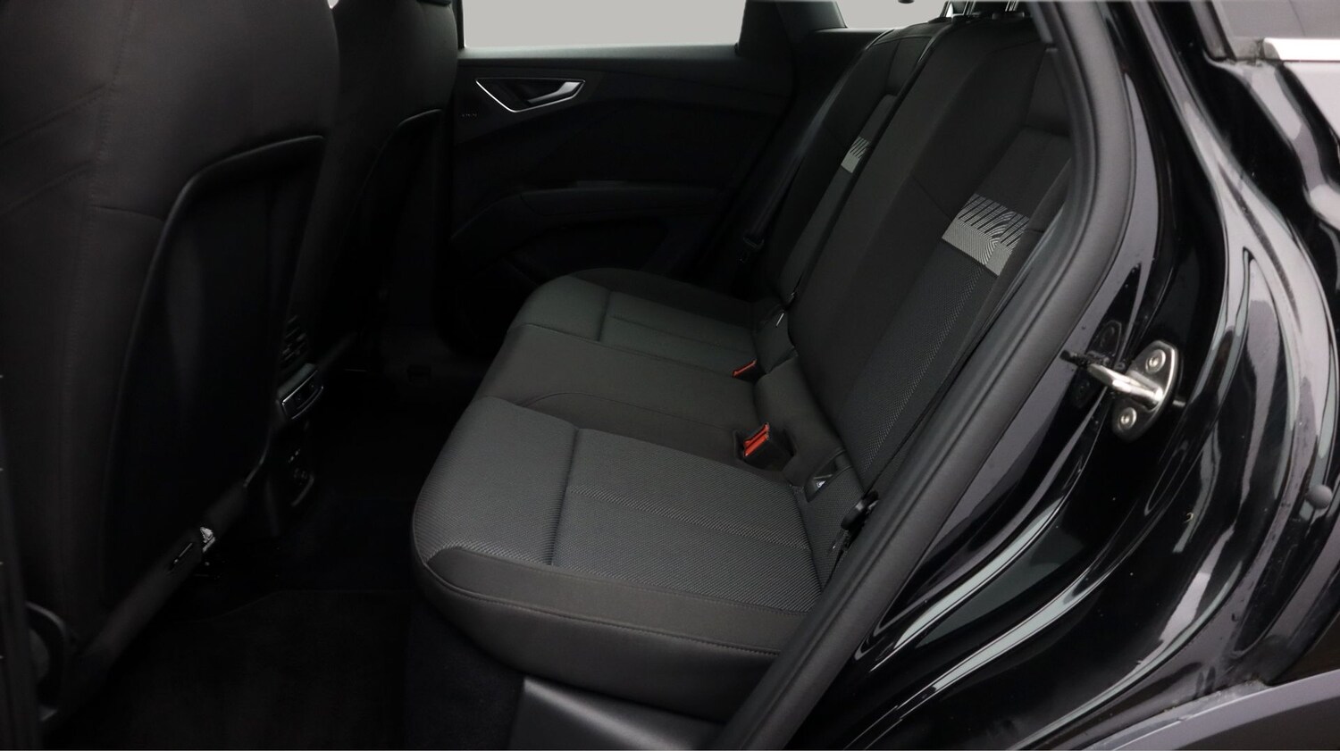 Used Audi Q4 e-tron for sale - 77492302: Photo 16