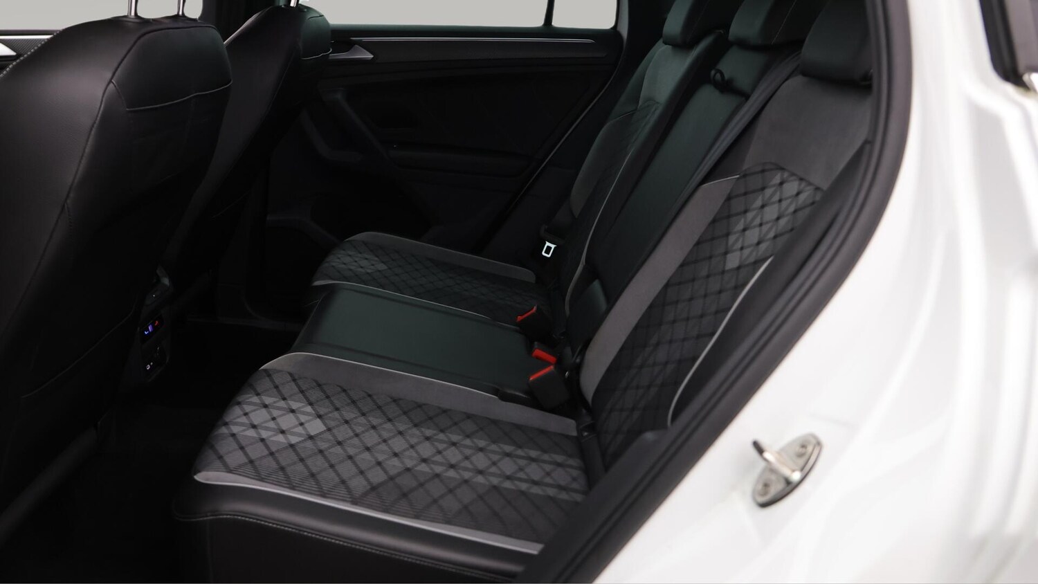 Used Volkswagen Tiguan 2023 for sale - 76522218: Photo 17