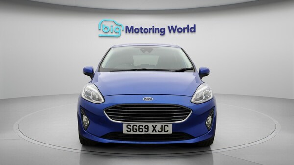Used Ford Fiesta 2019 for sale - 76239993: Photo 3