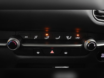 Used Mazda CX-30 2022 for sale - 76667197: Photo