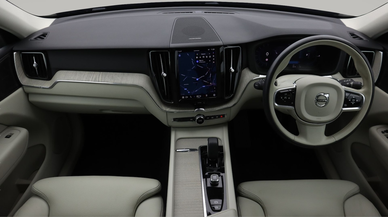 Used Volvo XC60 2023 for sale - 77764311: Photo 13