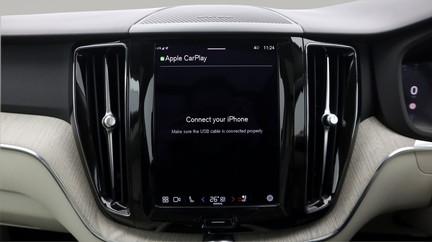 Used Volvo XC60 2023 for sale - 77764311: Photo 22