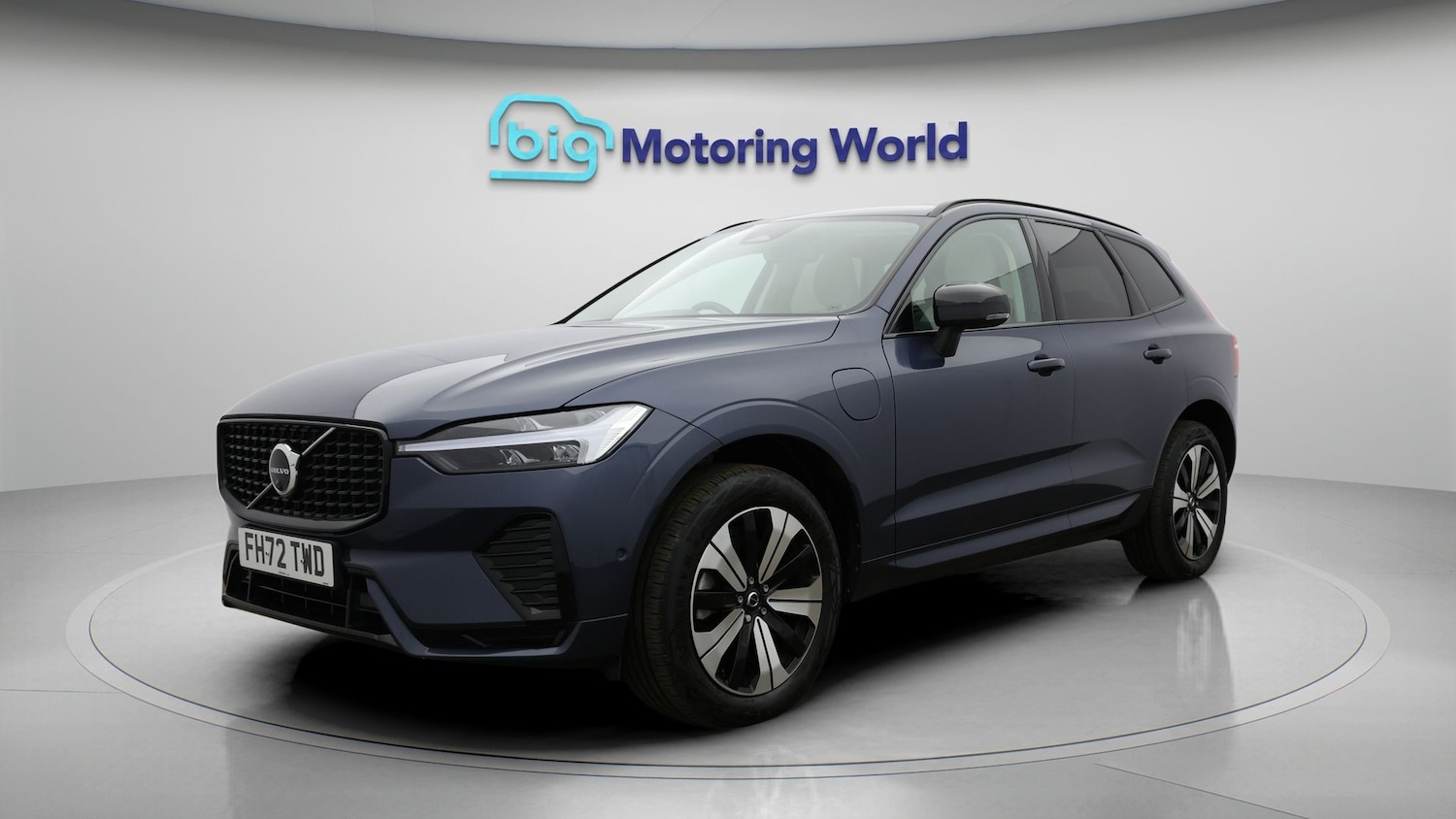 Used Volvo XC60 2023 for sale - 77764311: Photo 3
