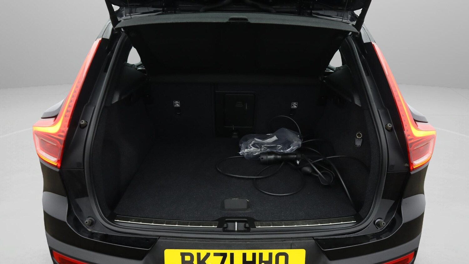 Used Volvo XC40 2021 for sale - 76702408: Photo 18