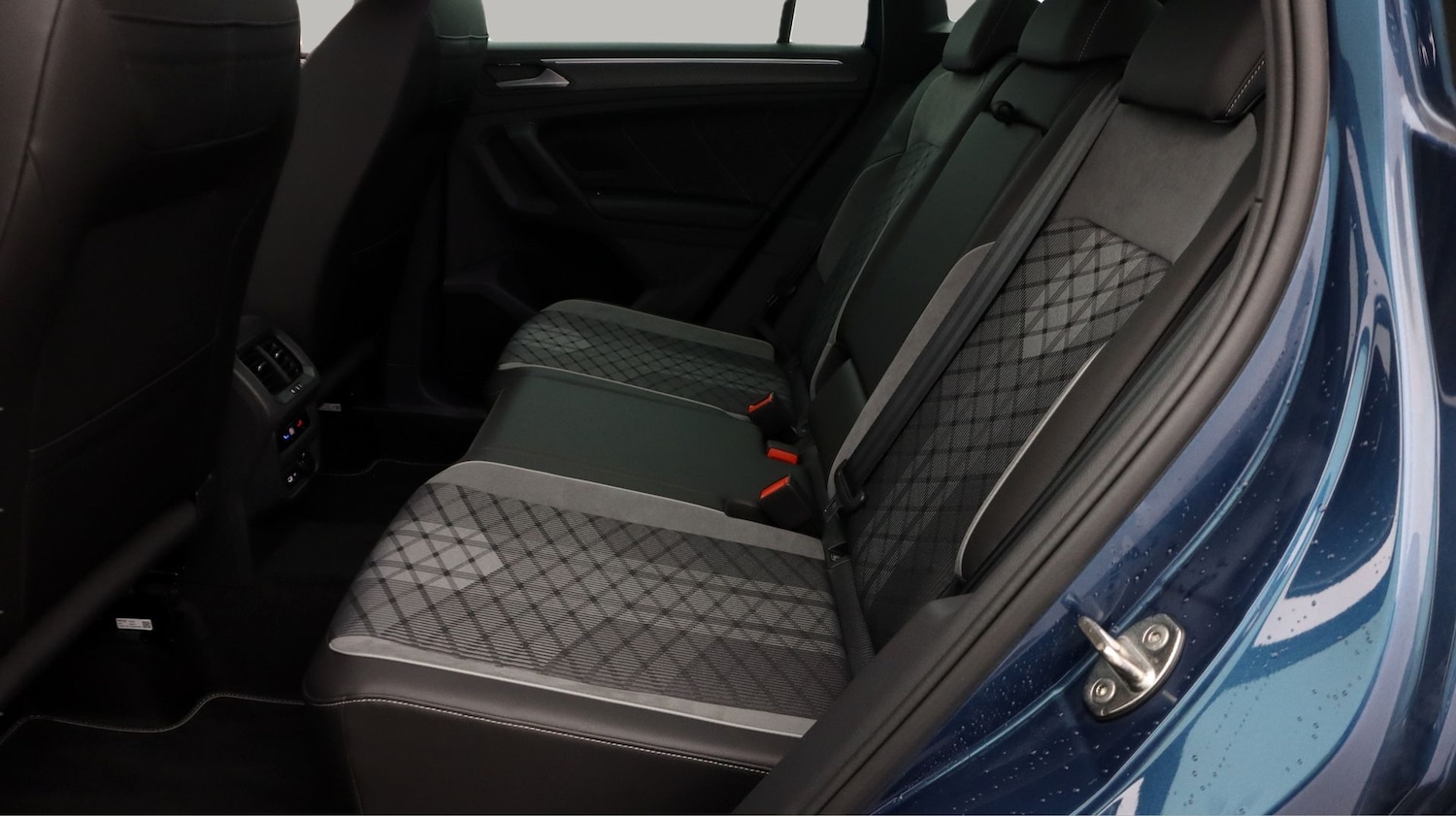 Used Volkswagen Tiguan for sale - 78112323: Photo 16