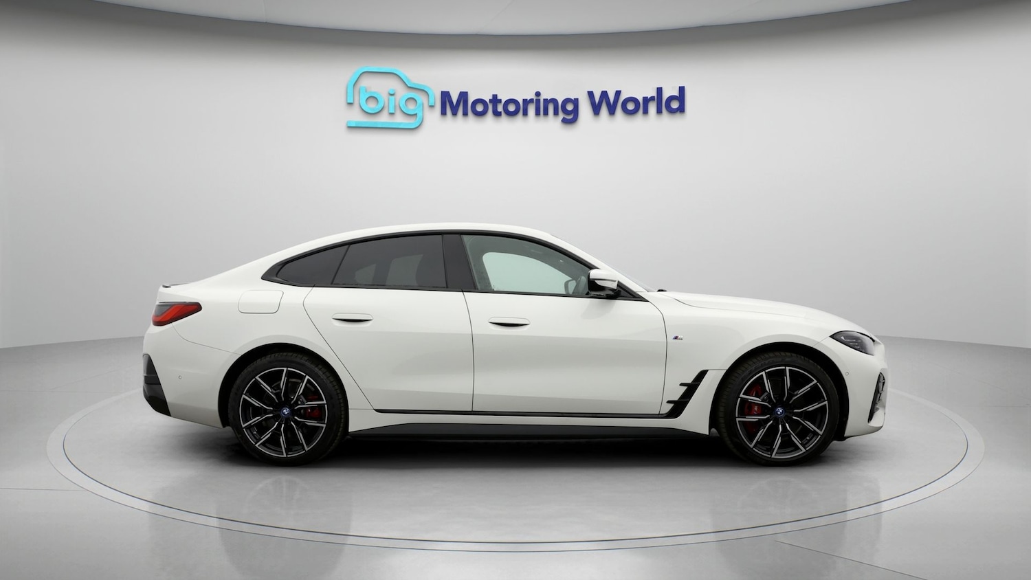 Used BMW i4 2022 for sale - 77357447: Photo 8