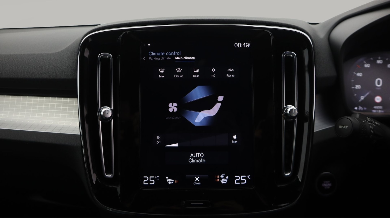 Used Volvo XC40 2022 for sale - 77410804: Photo 12