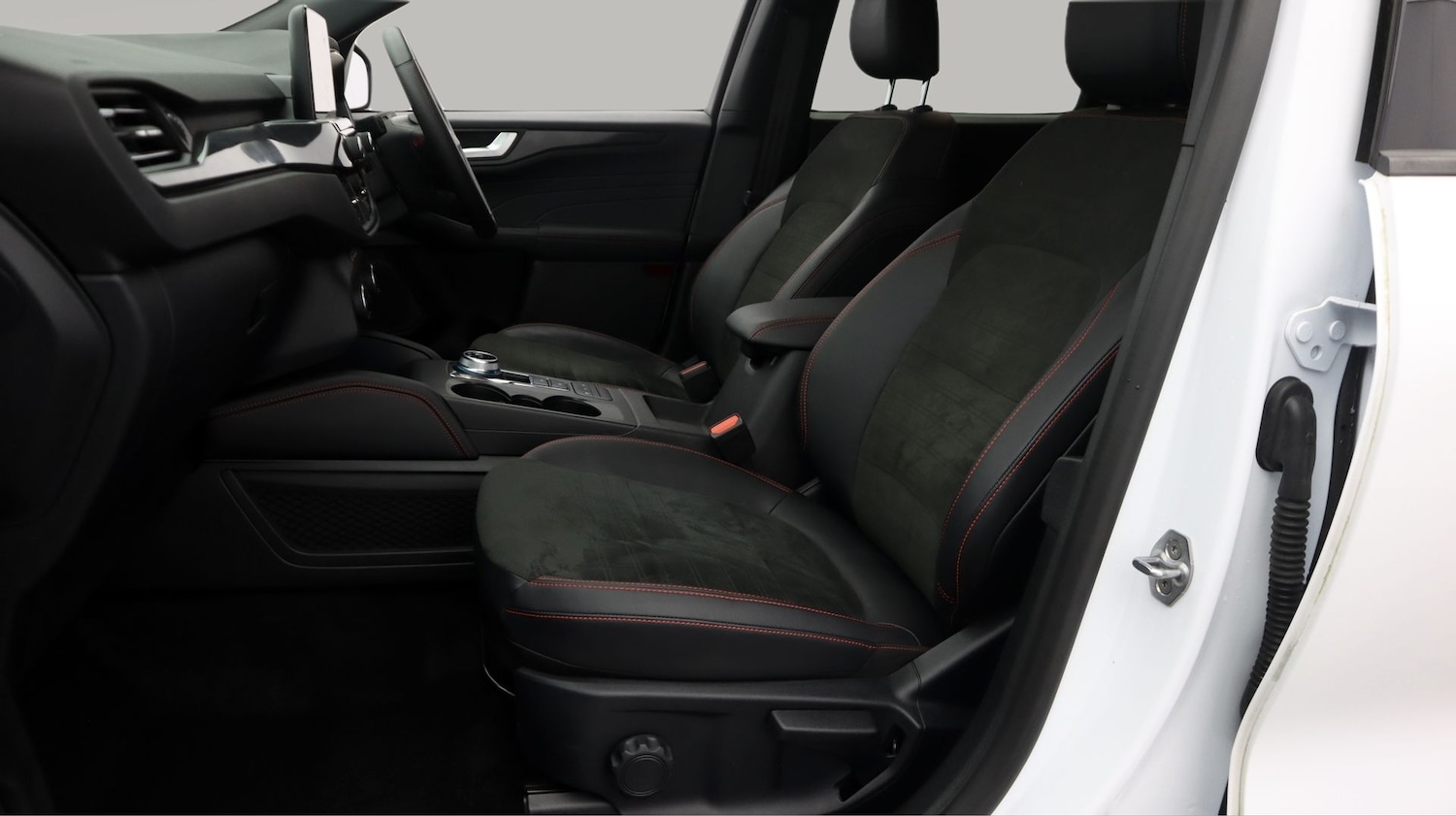 Used Ford Kuga 2023 for sale - 77607391: Photo 14