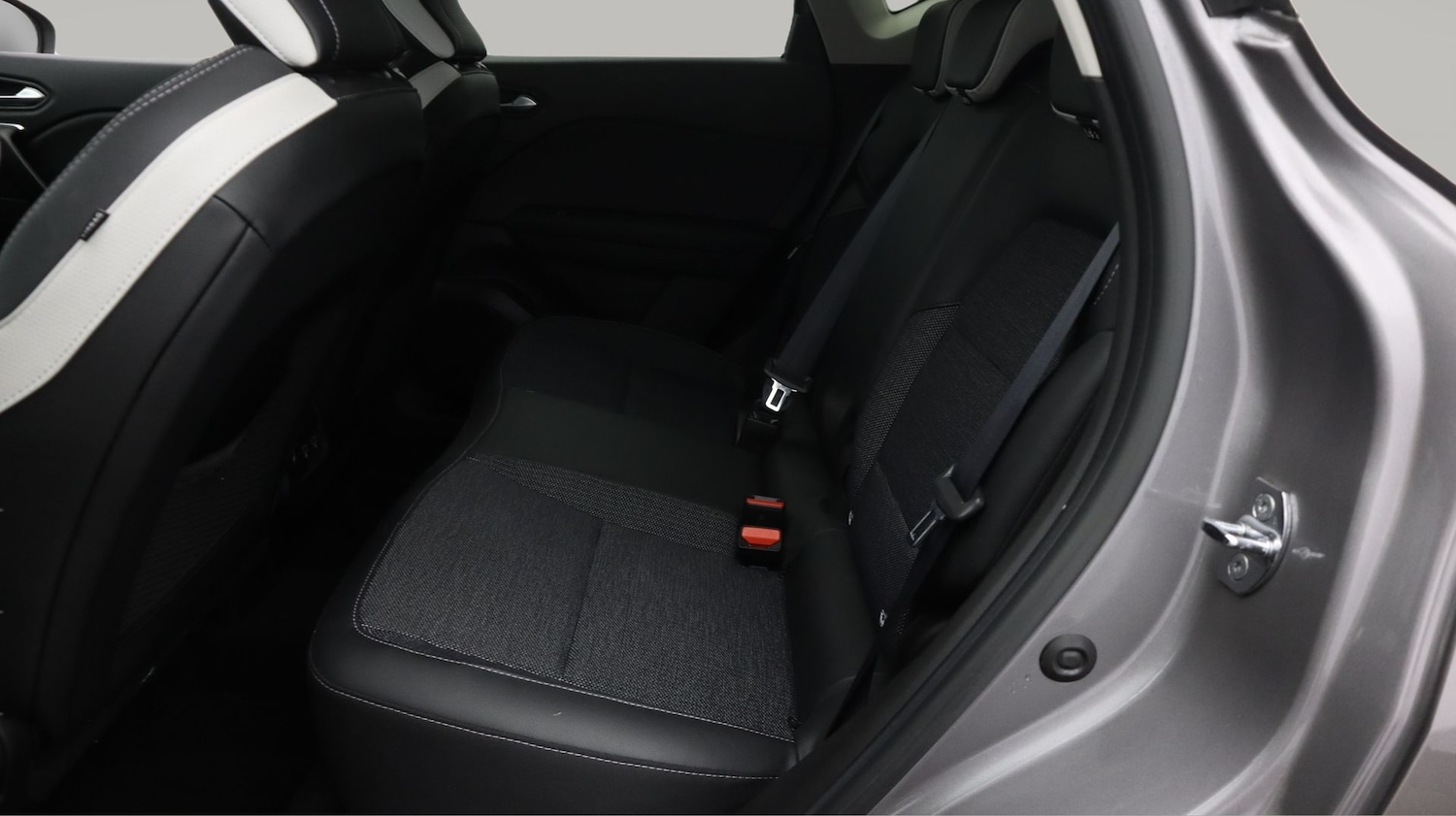 Used Renault Captur 2022 for sale - 77605105: Photo 16