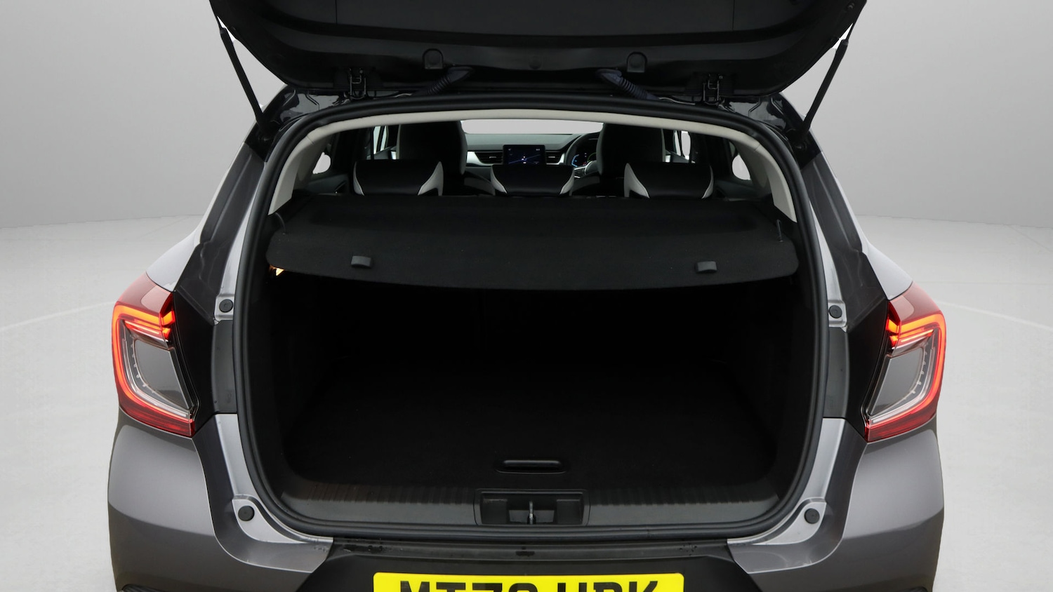 Used Renault Captur 2022 for sale - 77605105: Photo 17