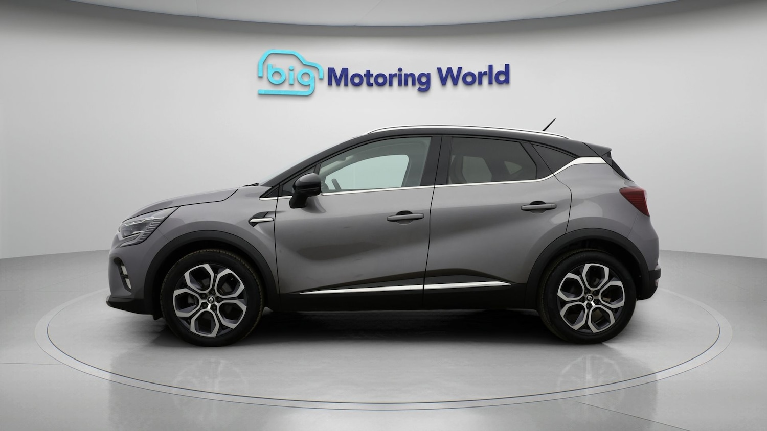 Used Renault Captur 2022 for sale - 77605105: Photo 4