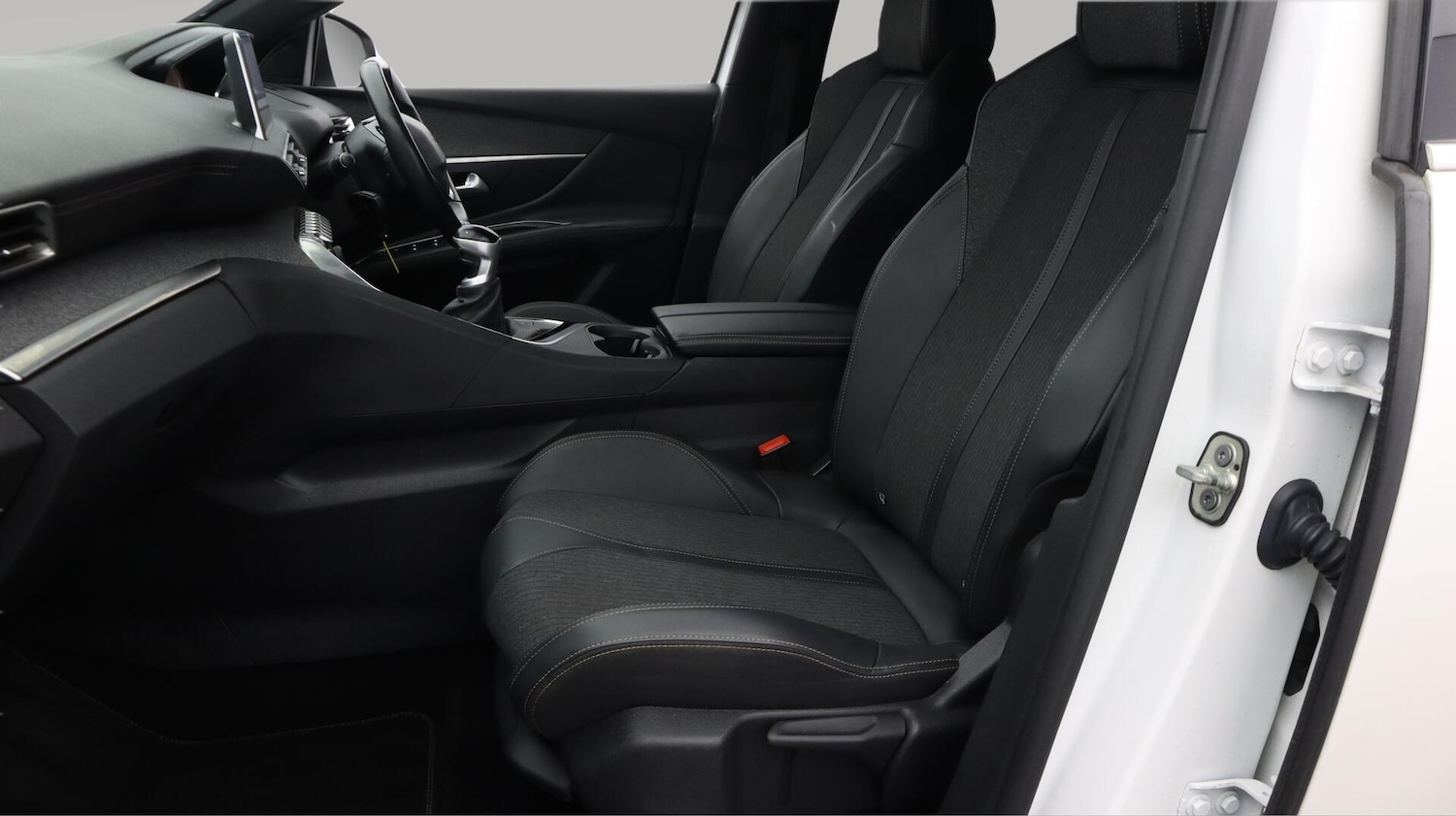 Used Peugeot 3008 2019 for sale - 76714987: Photo 15