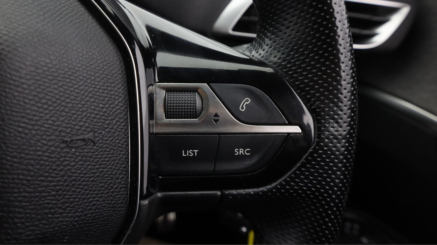 Used Peugeot 3008 2019 for sale - 76714987: Photo 24