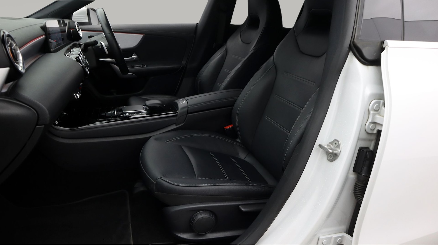 Used Mercedes-Benz CLA 2022 for sale - 77746632: Photo 14