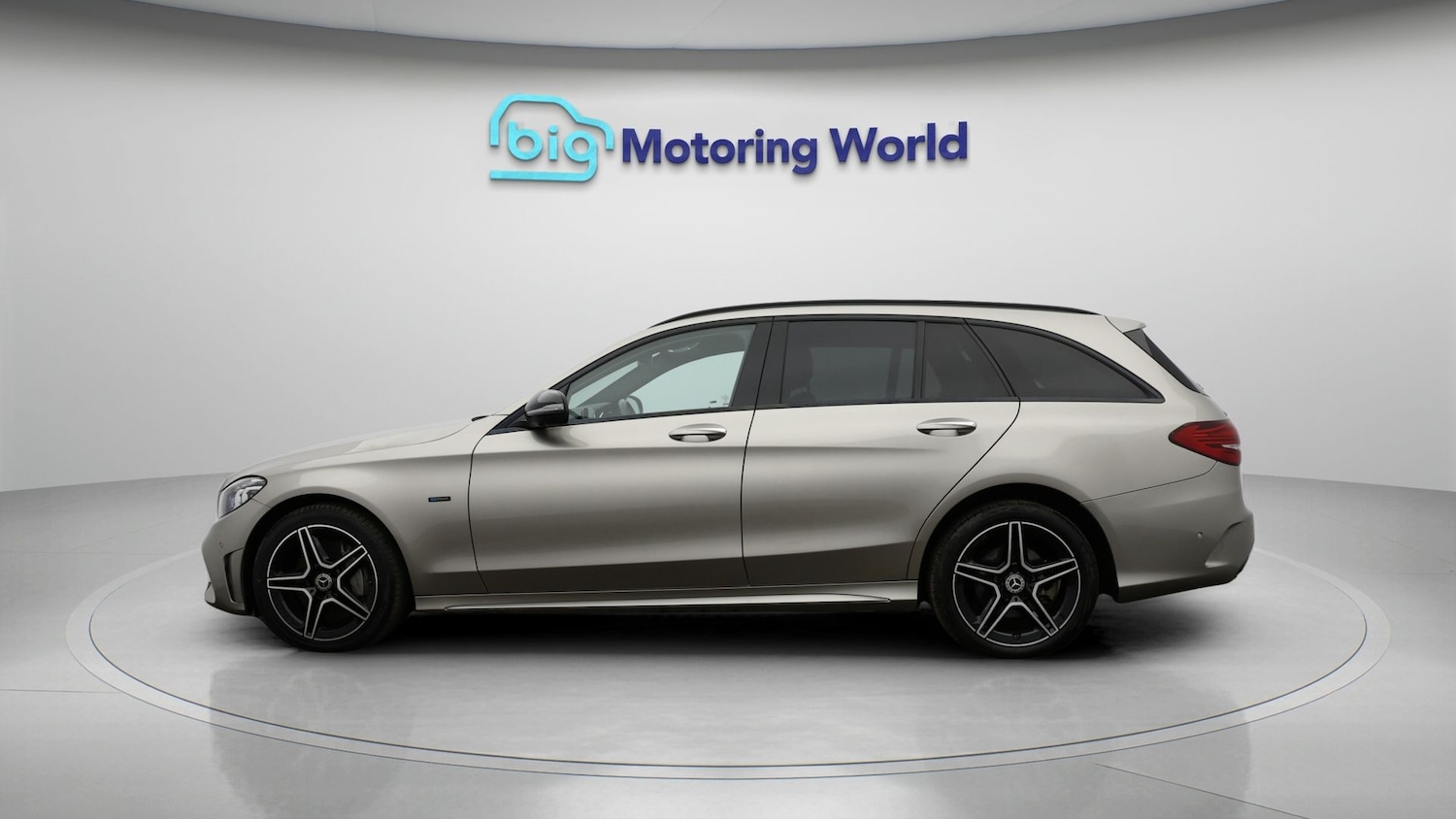 Used Mercedes-Benz C Class 2021 for sale - 77304066: Photo 4