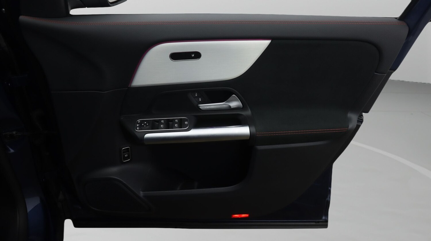 Used Mercedes-Benz EQA 2023 for sale - 77820428: Photo 15