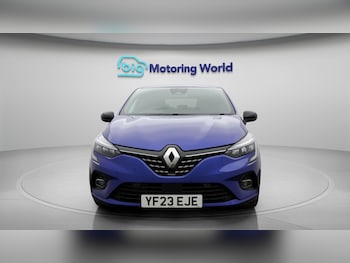 Used Renault Clio 2023 for sale - 79228437: Photo