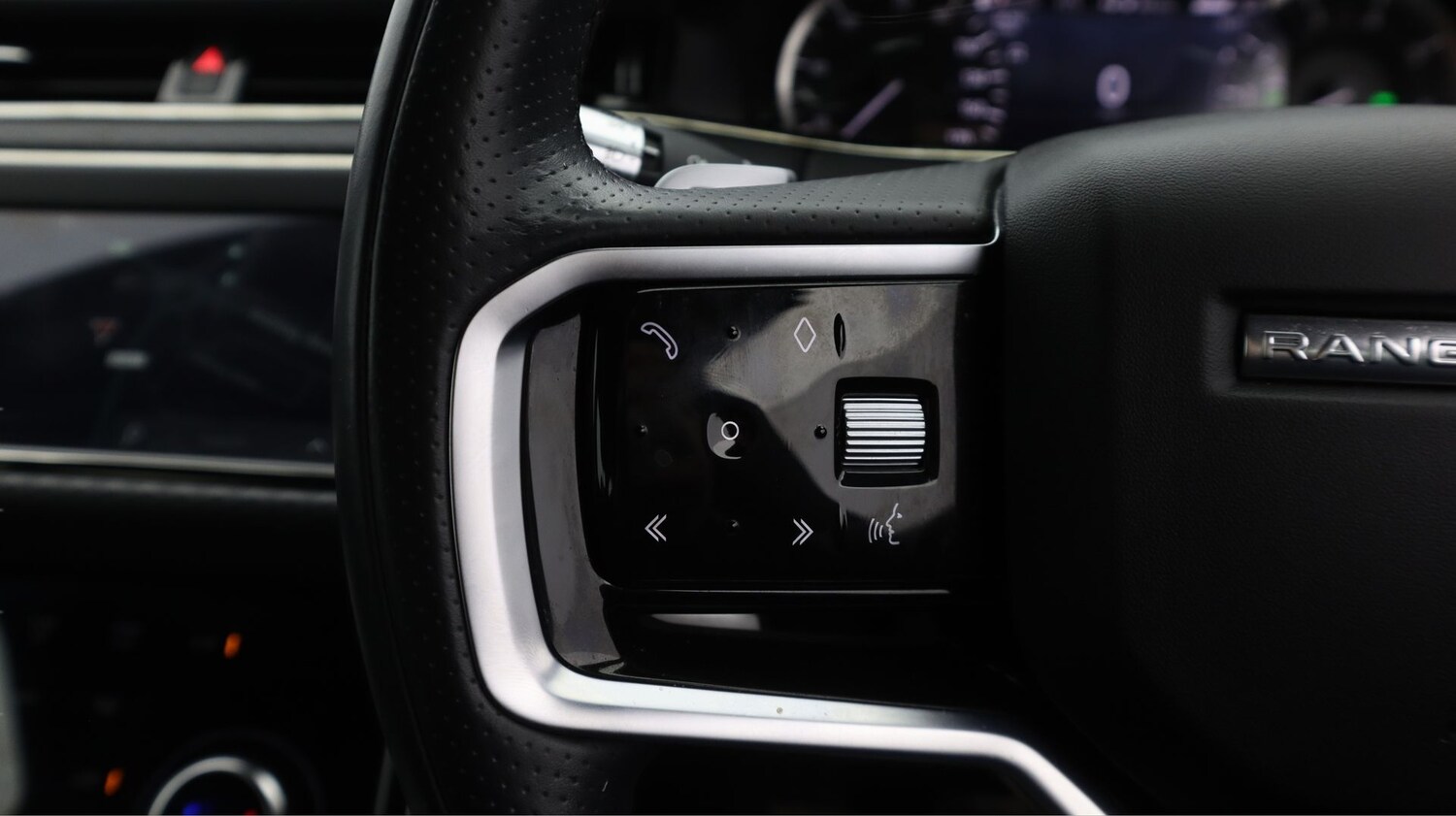 Used Land Rover Range Rover Evoque 2021 for sale - 77907758: Photo 22