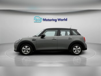 Used MINI Hatch 2022 for sale - 77541745: Photo