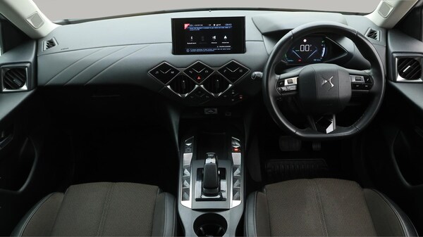 Used DS Automobiles DS 3 Crossback 2022 for sale - 75520336: Photo 14