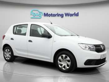 (70) - 1.0 SCe Essential Hatchback 5dr Petrol Manual Euro 6 (75 ps)