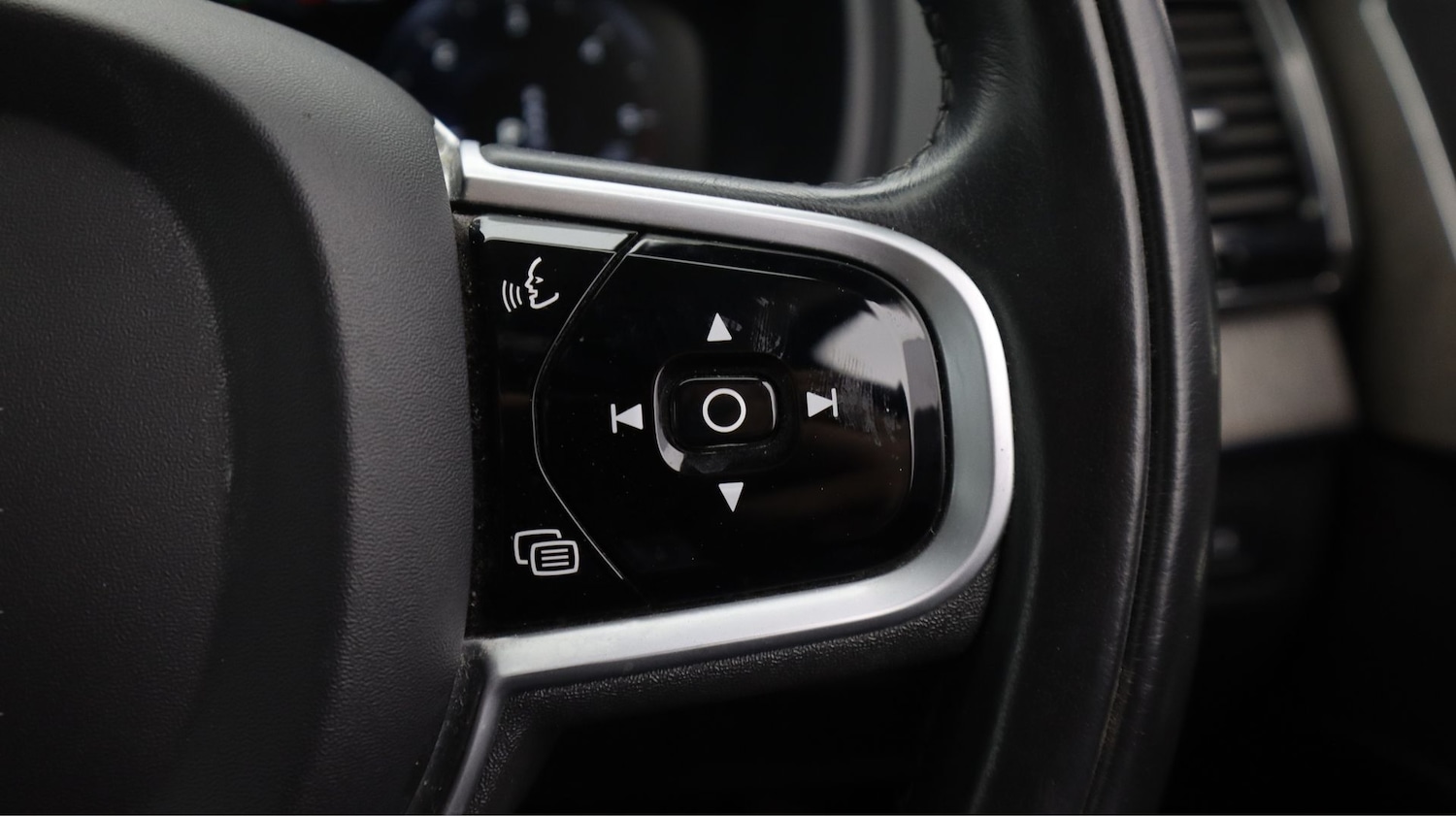 Used Volvo XC90 2020 for sale - 77946918: Photo 24