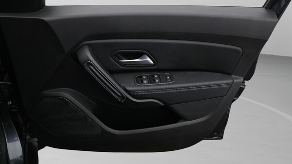 Used Dacia Duster 2022 for sale - 75622797: Photo 16