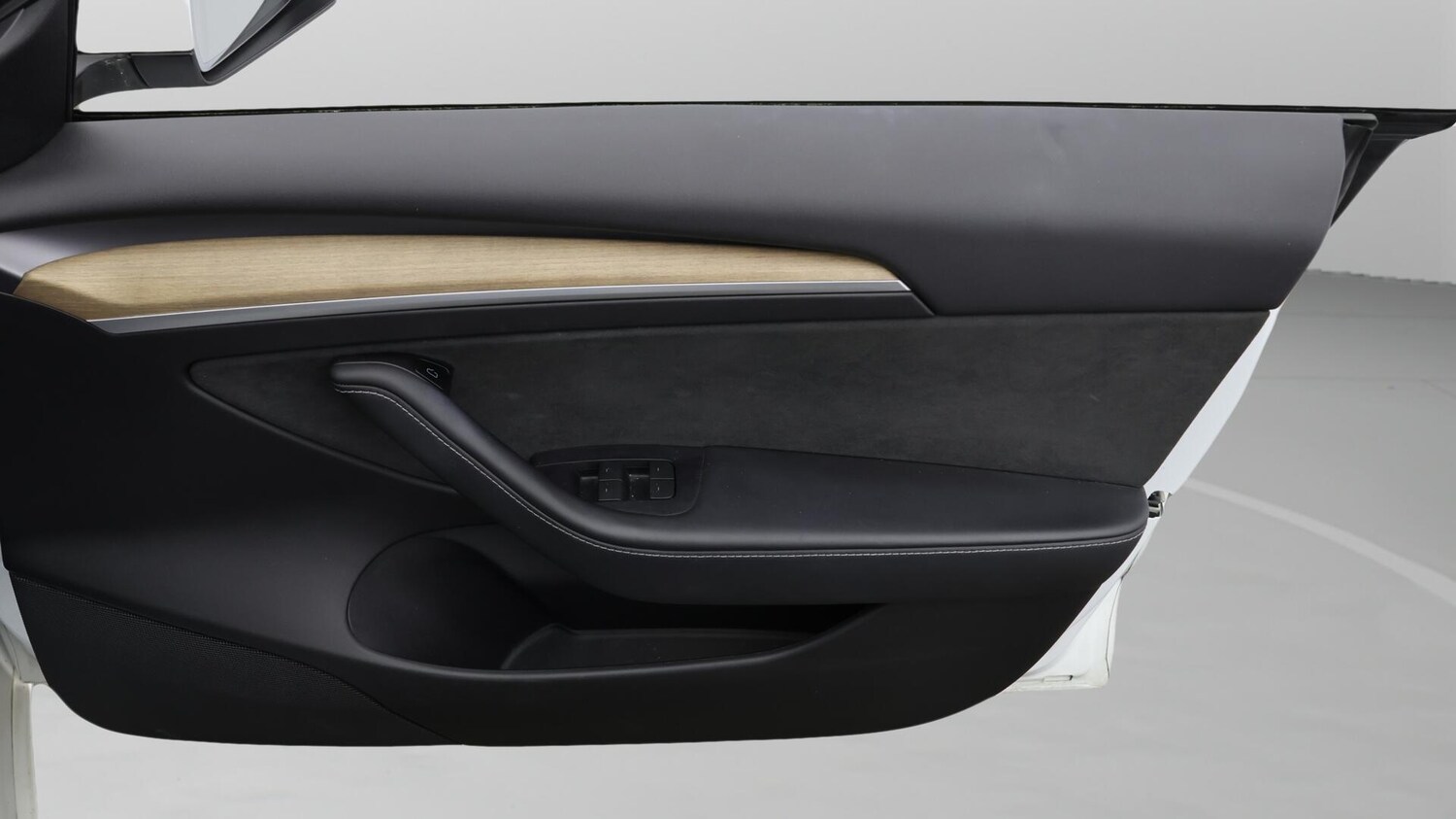 Used Tesla Model 3 2021 for sale - 76032409: Photo 16