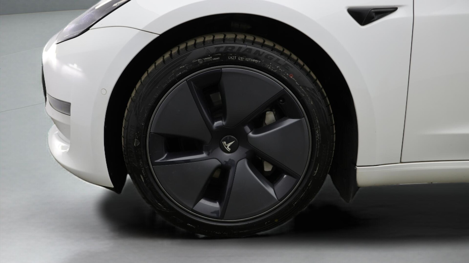 Used Tesla Model 3 2021 for sale - 76032409: Photo 19