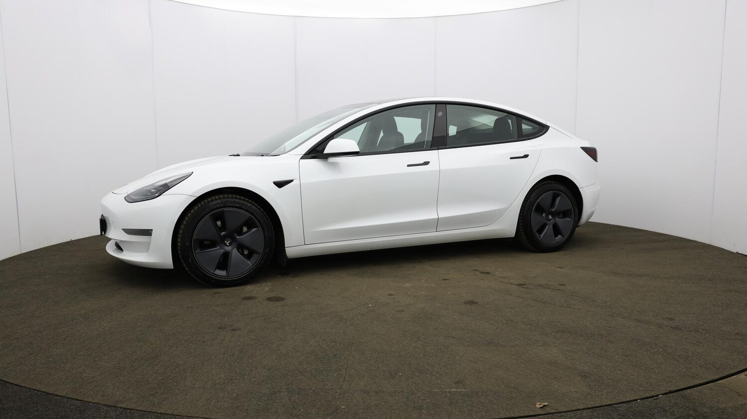 Used Tesla Model 3 2021 for sale - 76032409: Photo 38