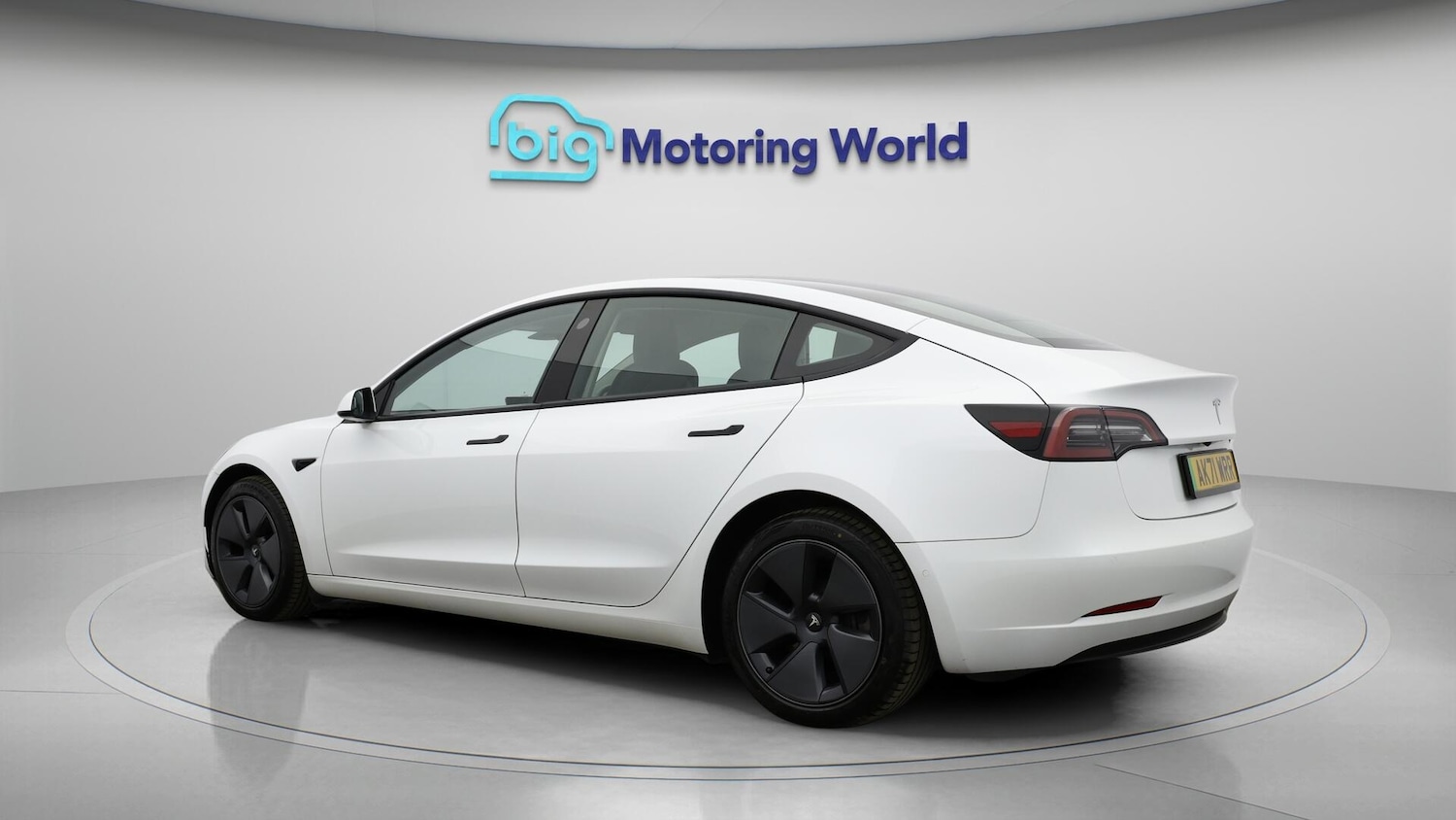 Used Tesla Model 3 2021 for sale - 76032409: Photo 6