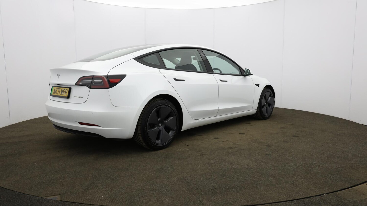 Used Tesla Model 3 2021 for sale - 76032409: Photo 62