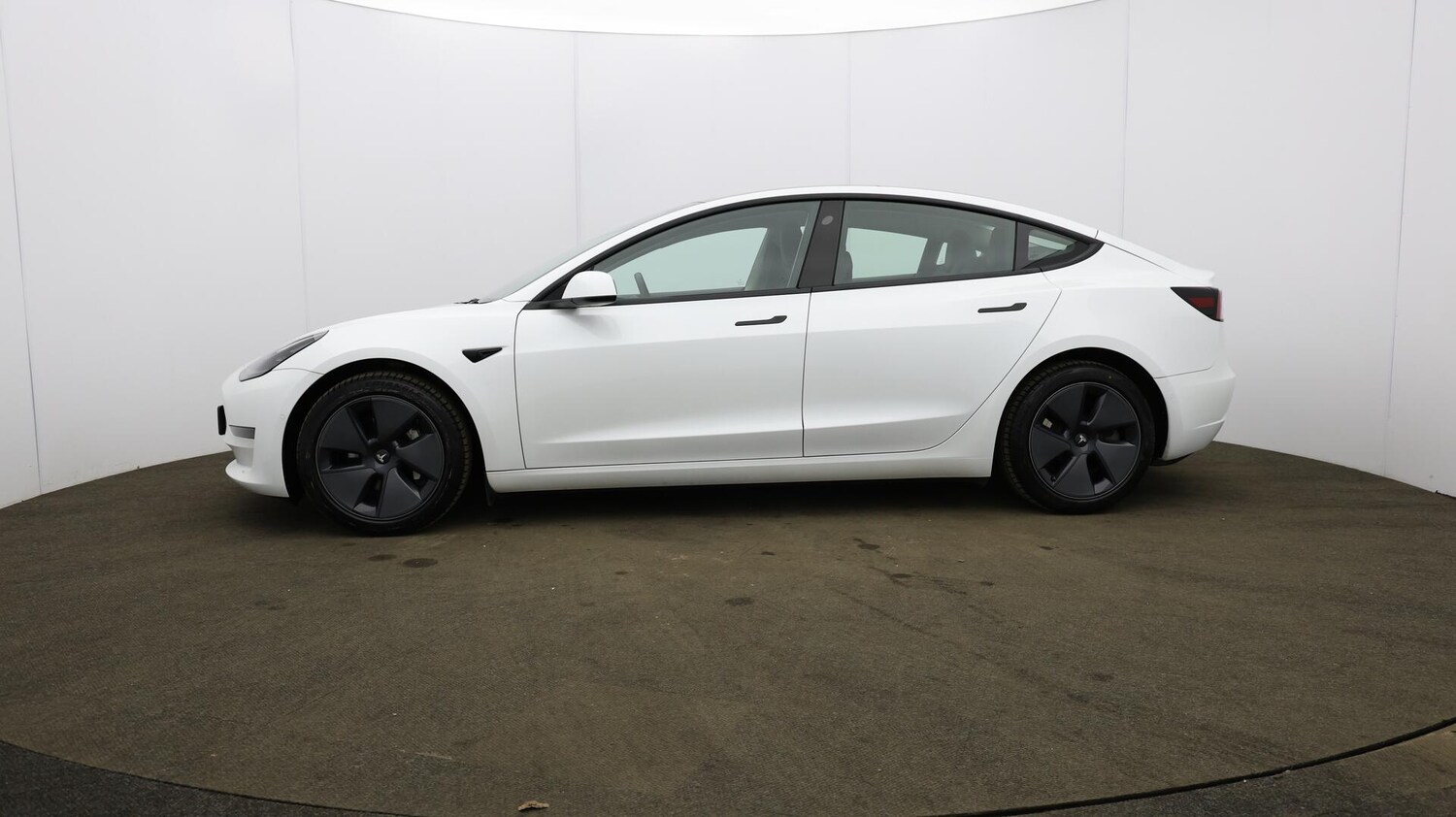 Used Tesla Model 3 2021 for sale - 76032409: Photo 74