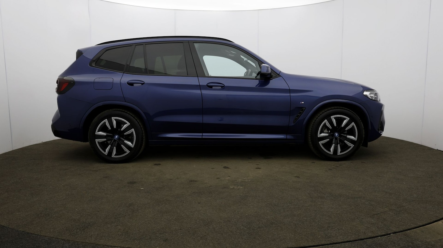 Used BMW iX3 for sale - 76809671: Photo 56
