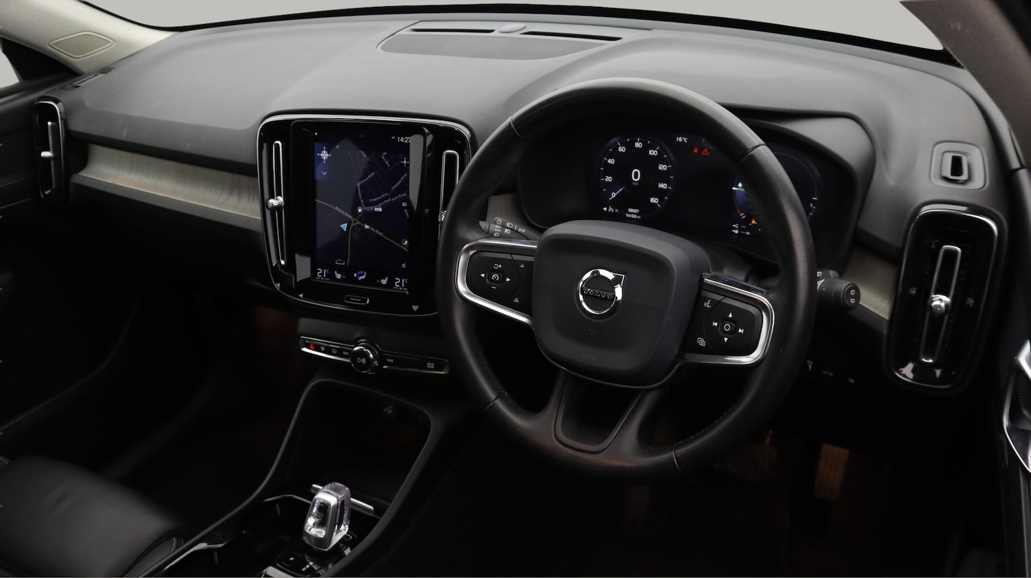 Used Volvo XC40 2020 for sale - 77777505: Photo 9