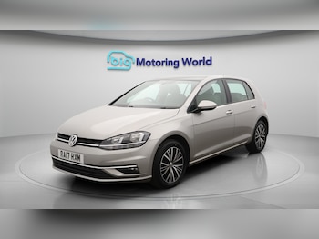 Used Volkswagen Golf 2017 for sale - 75563056: Photo