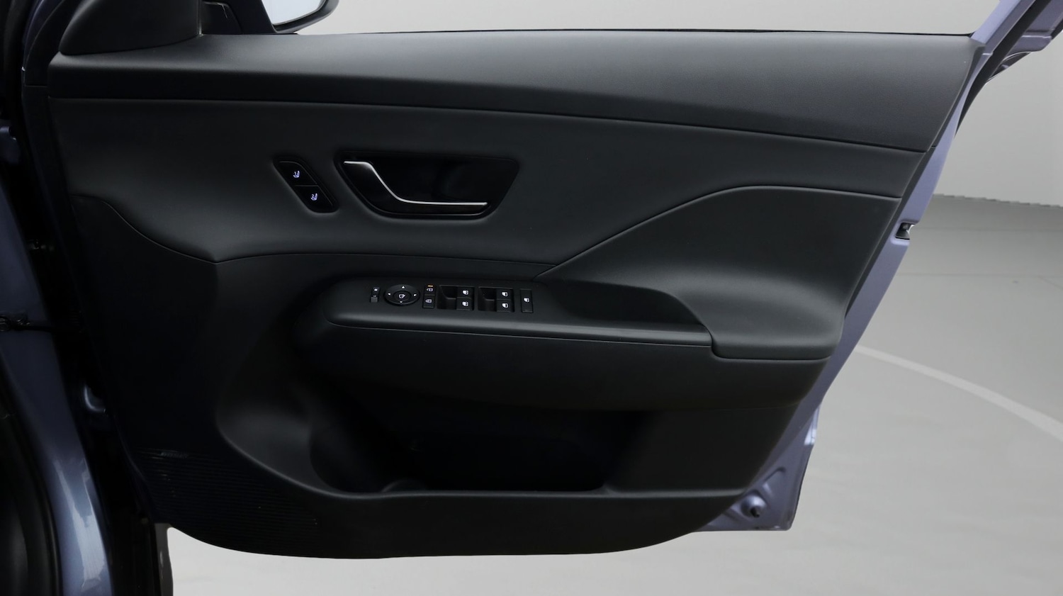 Used Hyundai KONA 2024 for sale - 77608127: Photo 15