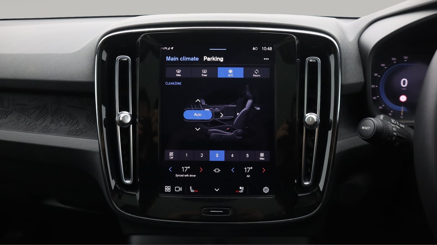 Used Volvo C40 2022 for sale - 77746606: Photo 12