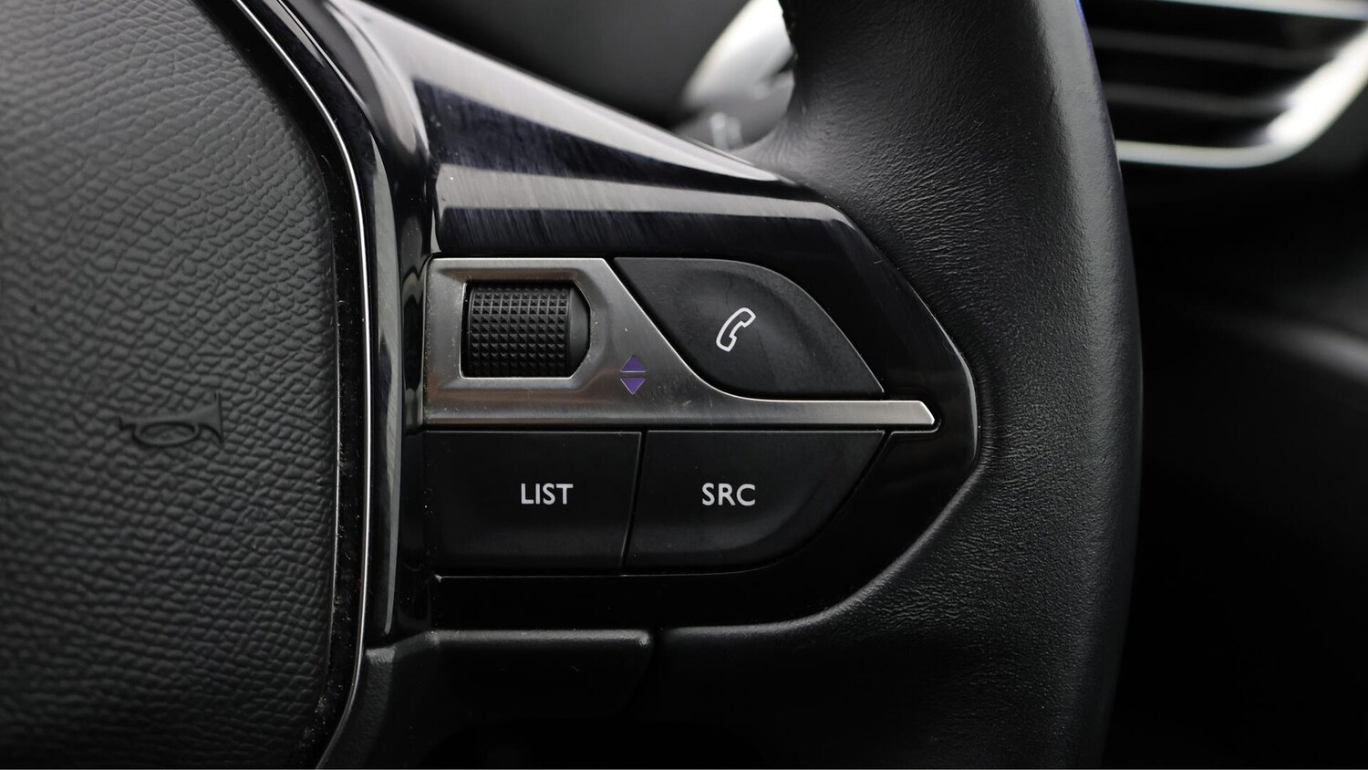 Used Peugeot 5008 2022 for sale - 76215136: Photo 26