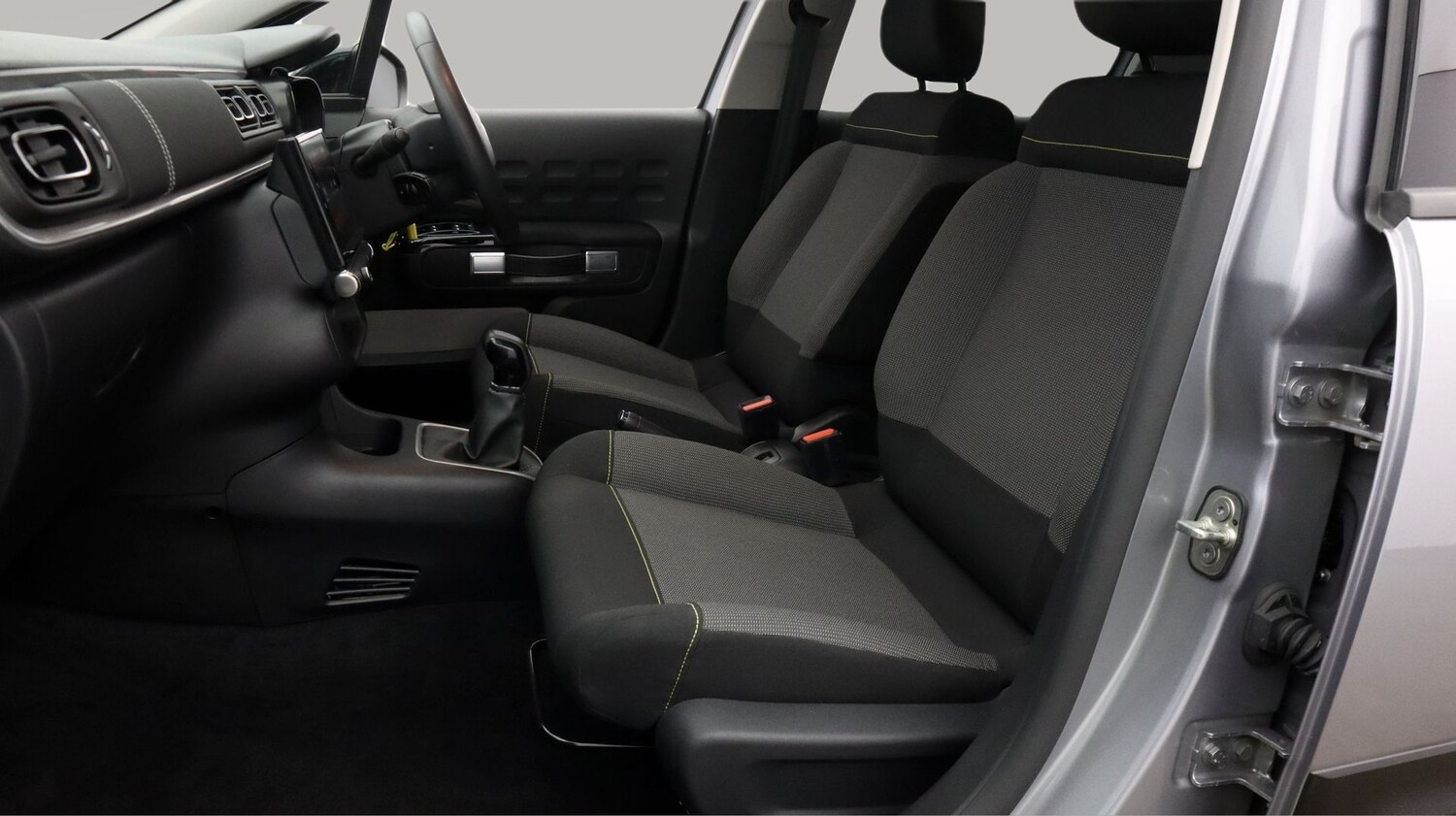 Used Citroen C3 2023 for sale - 77933935: Photo 14