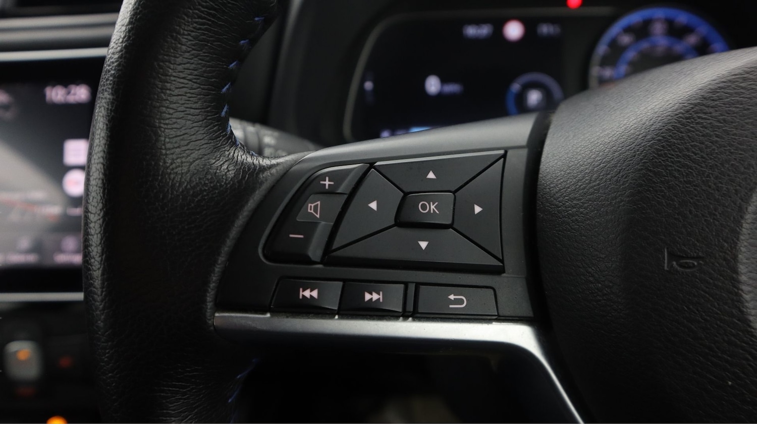 Used Nissan Leaf for sale - 77854464: Photo 24