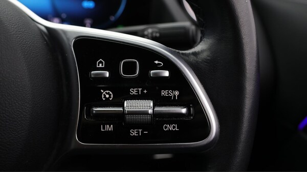 Used Mercedes-Benz EQA 2021 for sale - 76215113: Photo 25