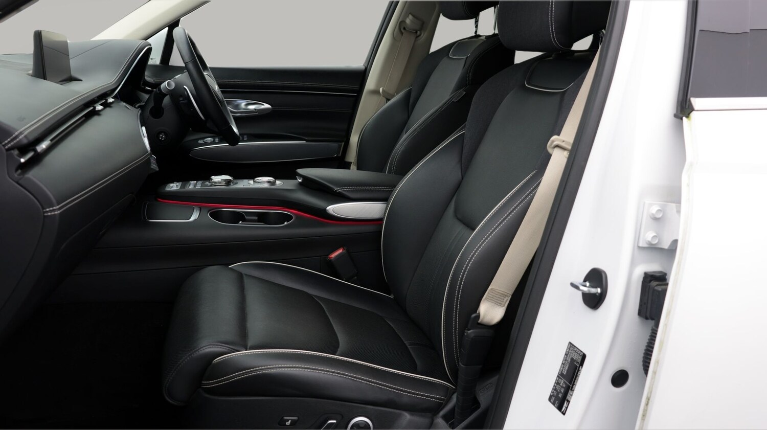 Used Genesis GV70 2024 for sale - 77973165: Photo 14