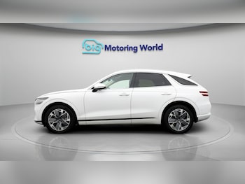 Used Genesis GV70 2024 for sale - 77973165: Photo
