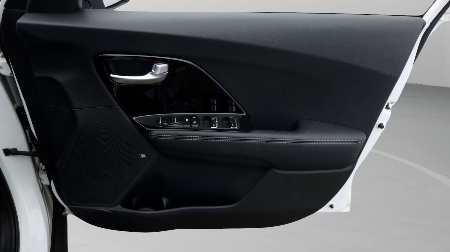 Used Kia Niro 2020 for sale - 77781869: Photo 15