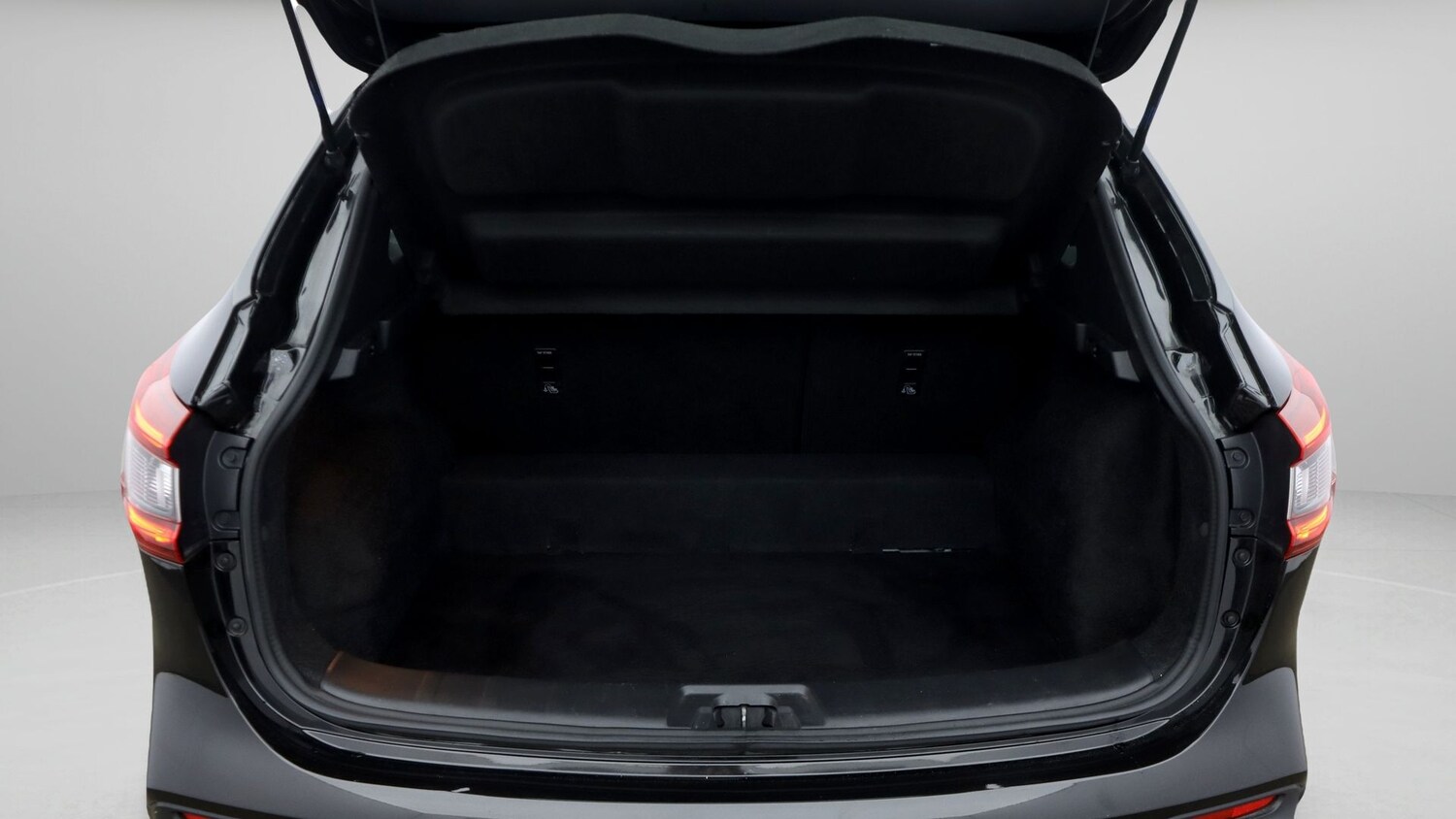 Used Nissan Qashqai for sale - 78186363: Photo 17